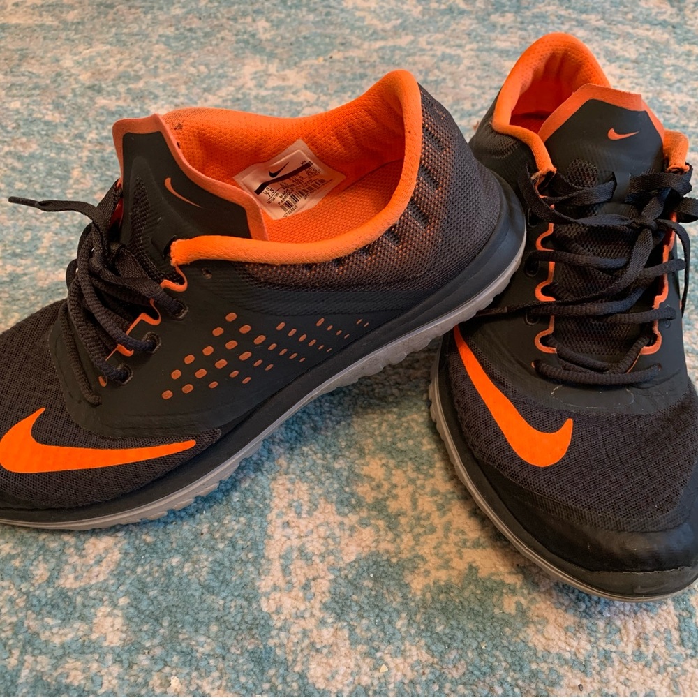 Nike 7 1/2 sneaker
